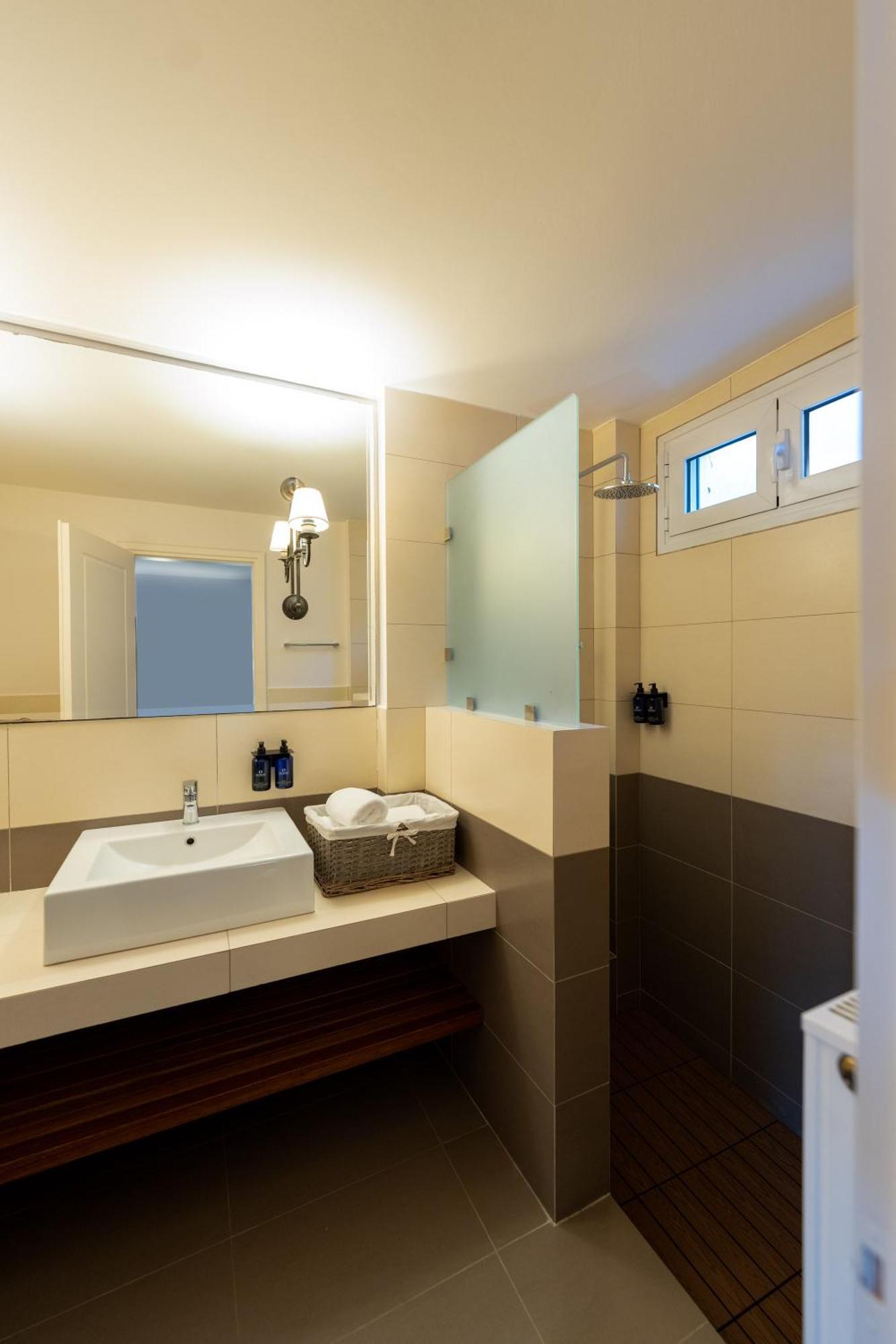 Kalavrita Botanica Hotel & Spa Luaran gambar